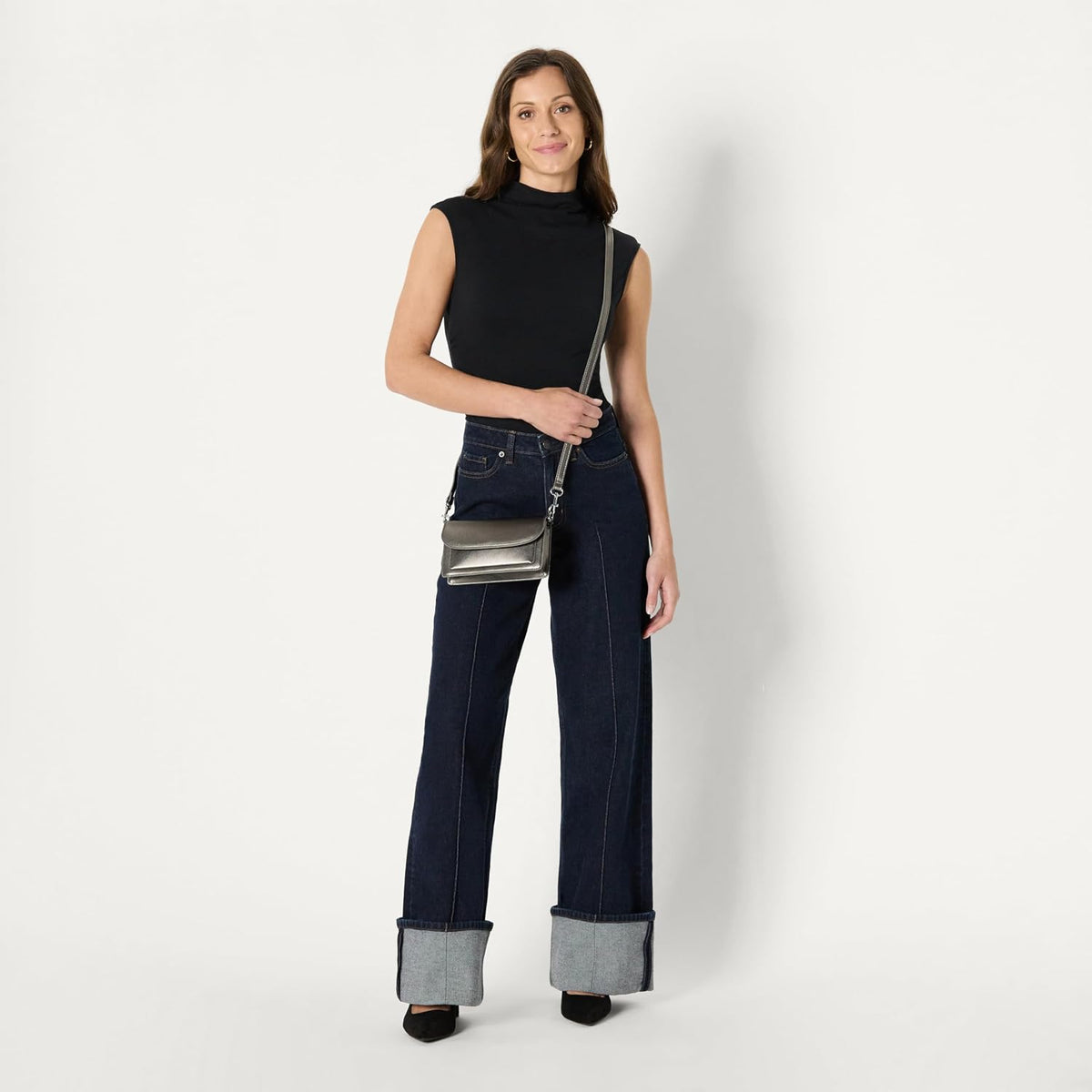 Amazon Essentials AE - Accessories Women's Convertible Crossbody Clutch Bag with Interchangeable Straps